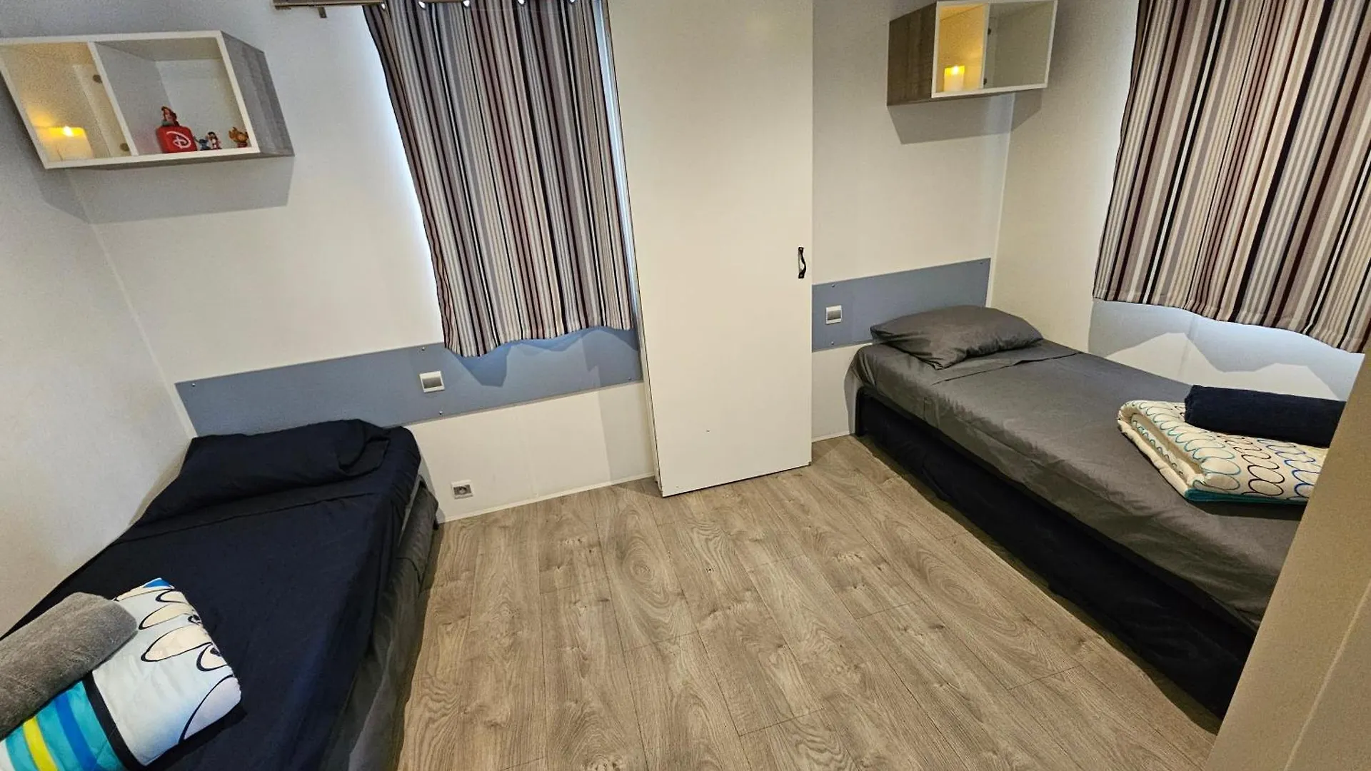 Mobil Home Climatise 6 Pers Le Muy