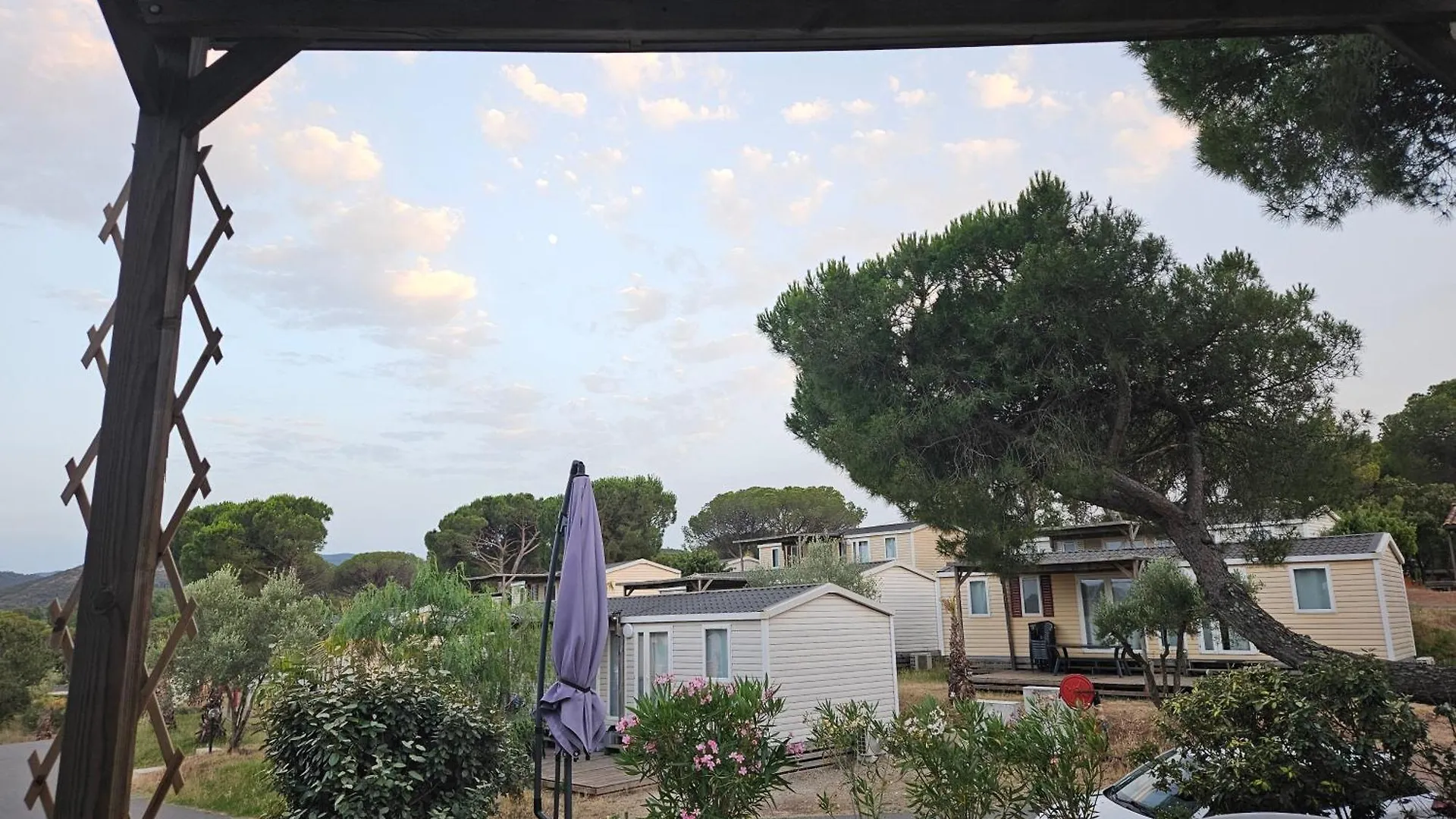 Mobil Home Climatise 6 Pers 0*, Le Muy Francie
