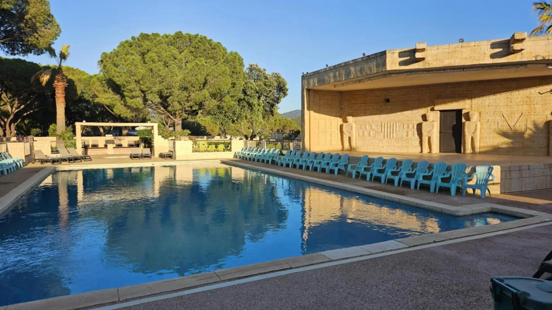 Parque de Campismo Mobil Home Climatise 6 Pers Le Muy